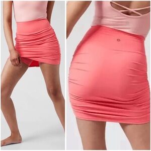 Athleta NWT Transcend Skort Skirt Coral Pink XS